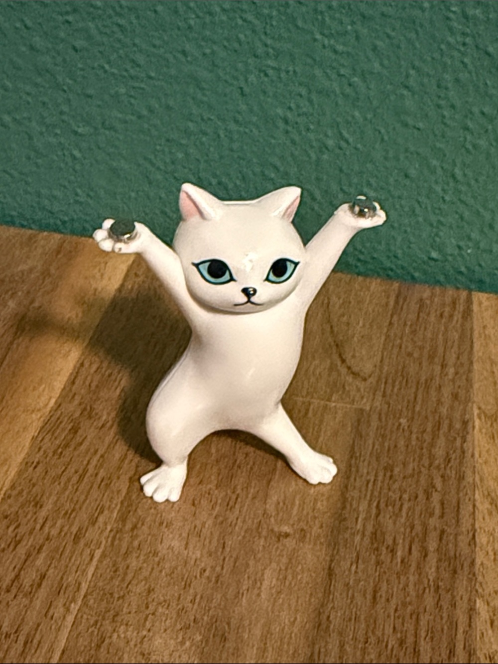 Dancing Cat AirPods holder